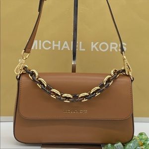 MICHAEL KORS SOFIA MD FLAP SHOULDER LUGGAGE